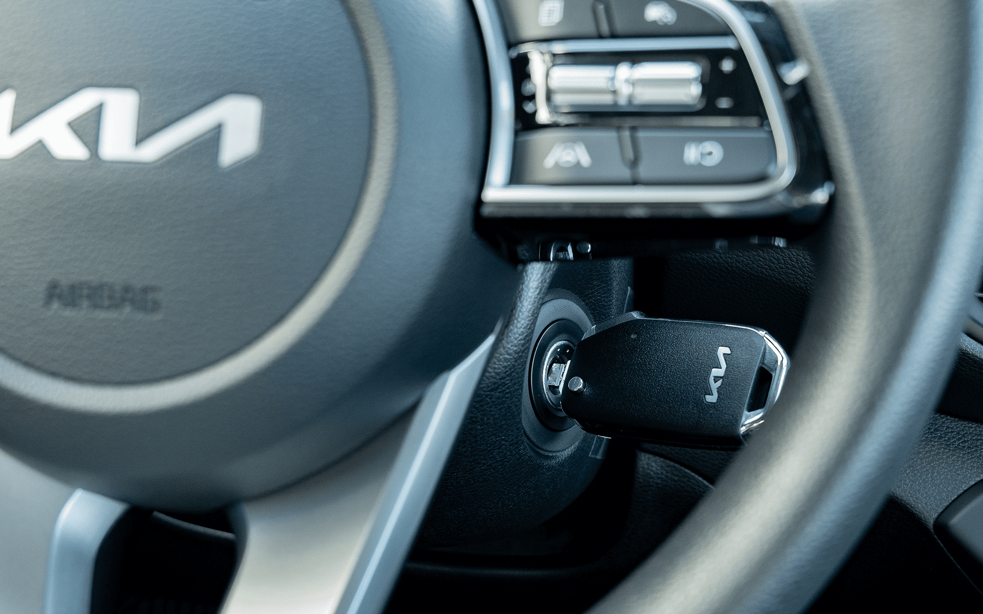 [Imagen del tablero y tecnología interior]