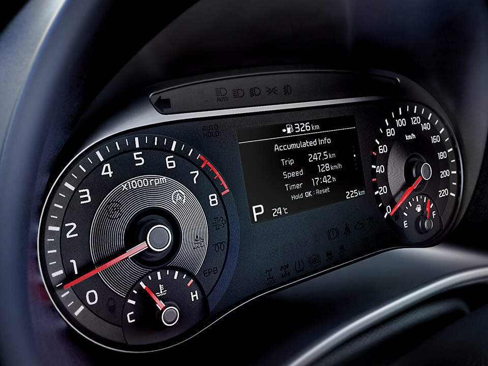 kia pop soul 22my interior 02 w